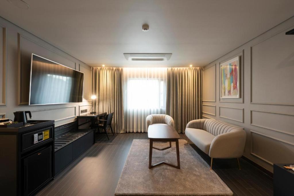 Hound Hotel Yeonsan Busan Eksteriør bilde