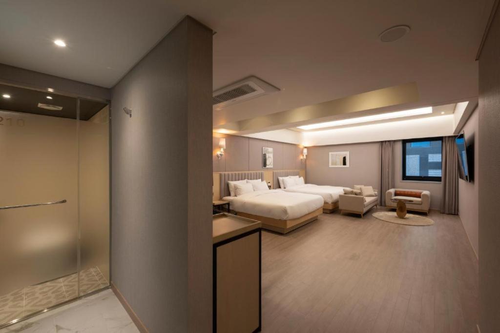 Hound Hotel Yeonsan Busan Eksteriør bilde