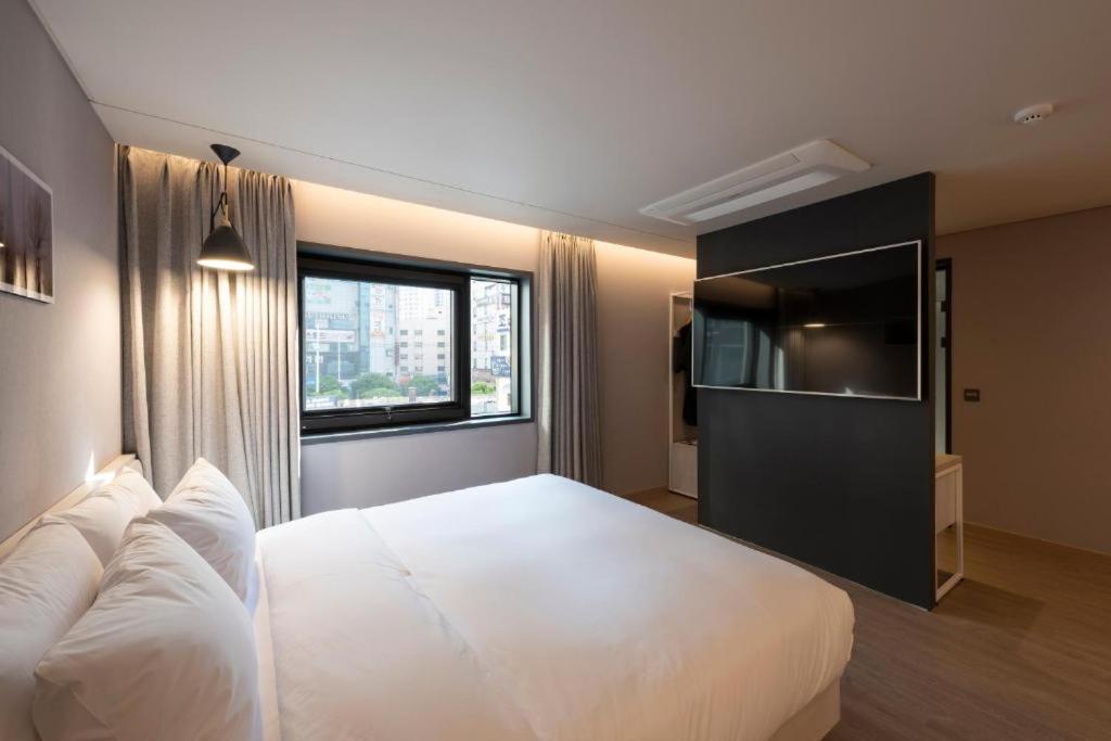 Hound Hotel Yeonsan Busan Eksteriør bilde